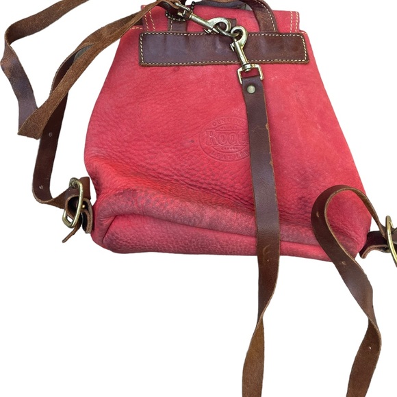 Roots small Vintage Leather Backpack - Picture 8 of 9